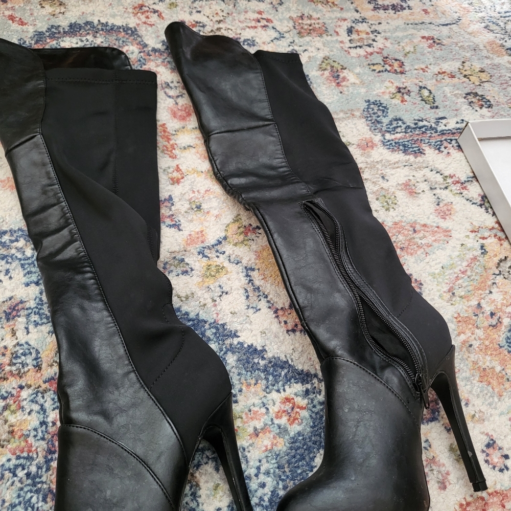 BOX INCLUDED Steve Madden boots 35